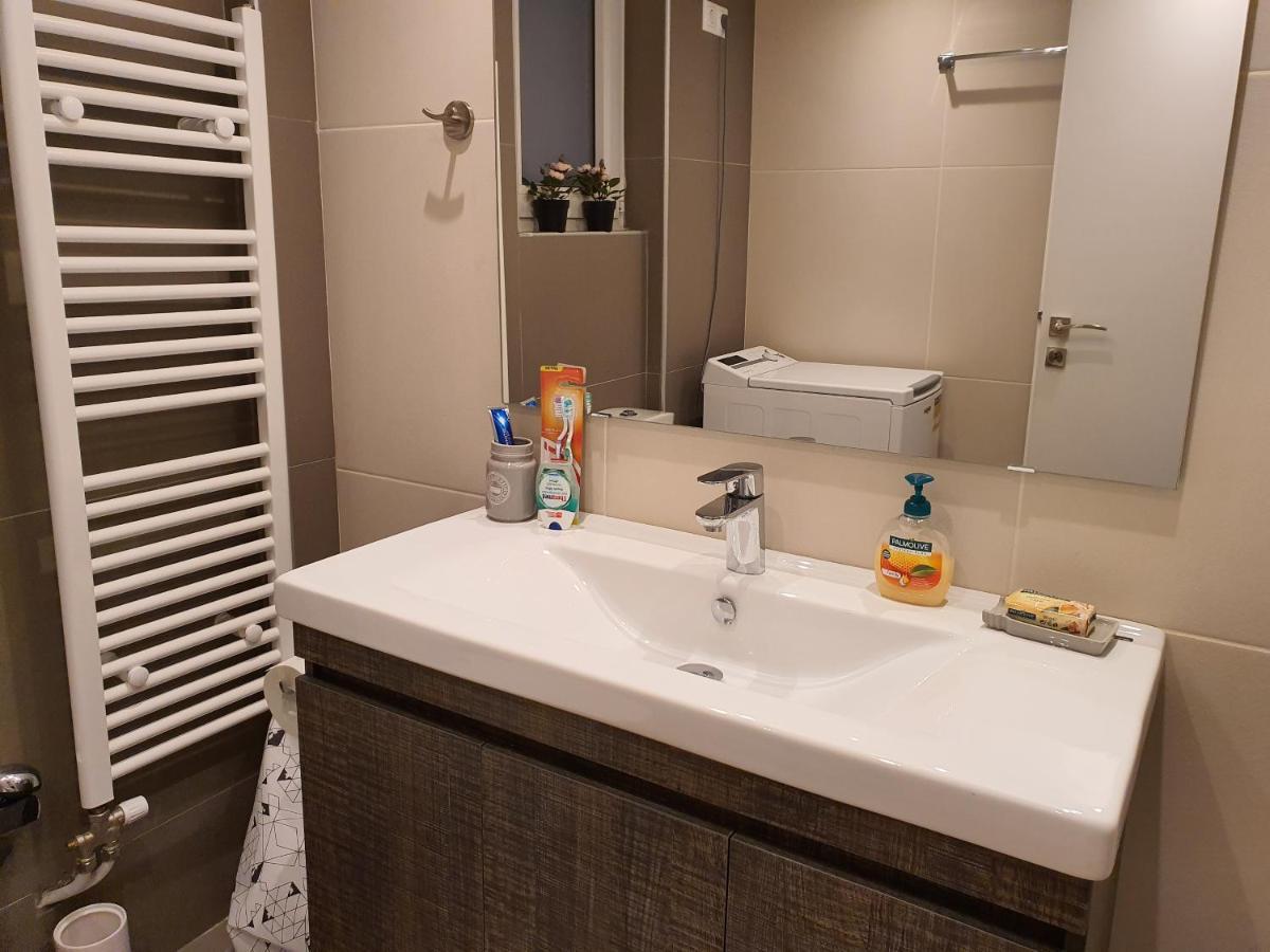 Lukas-2 B/R Luxurious Flat With Veranda Leilighet Athen Eksteriør bilde