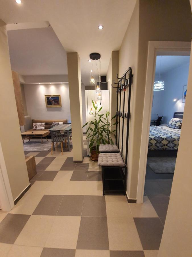 Lukas-2 B/R Luxurious Flat With Veranda Leilighet Athen Eksteriør bilde