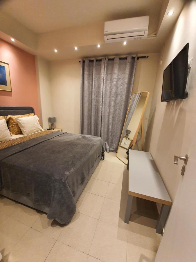 Lukas-2 B/R Luxurious Flat With Veranda Leilighet Athen Eksteriør bilde